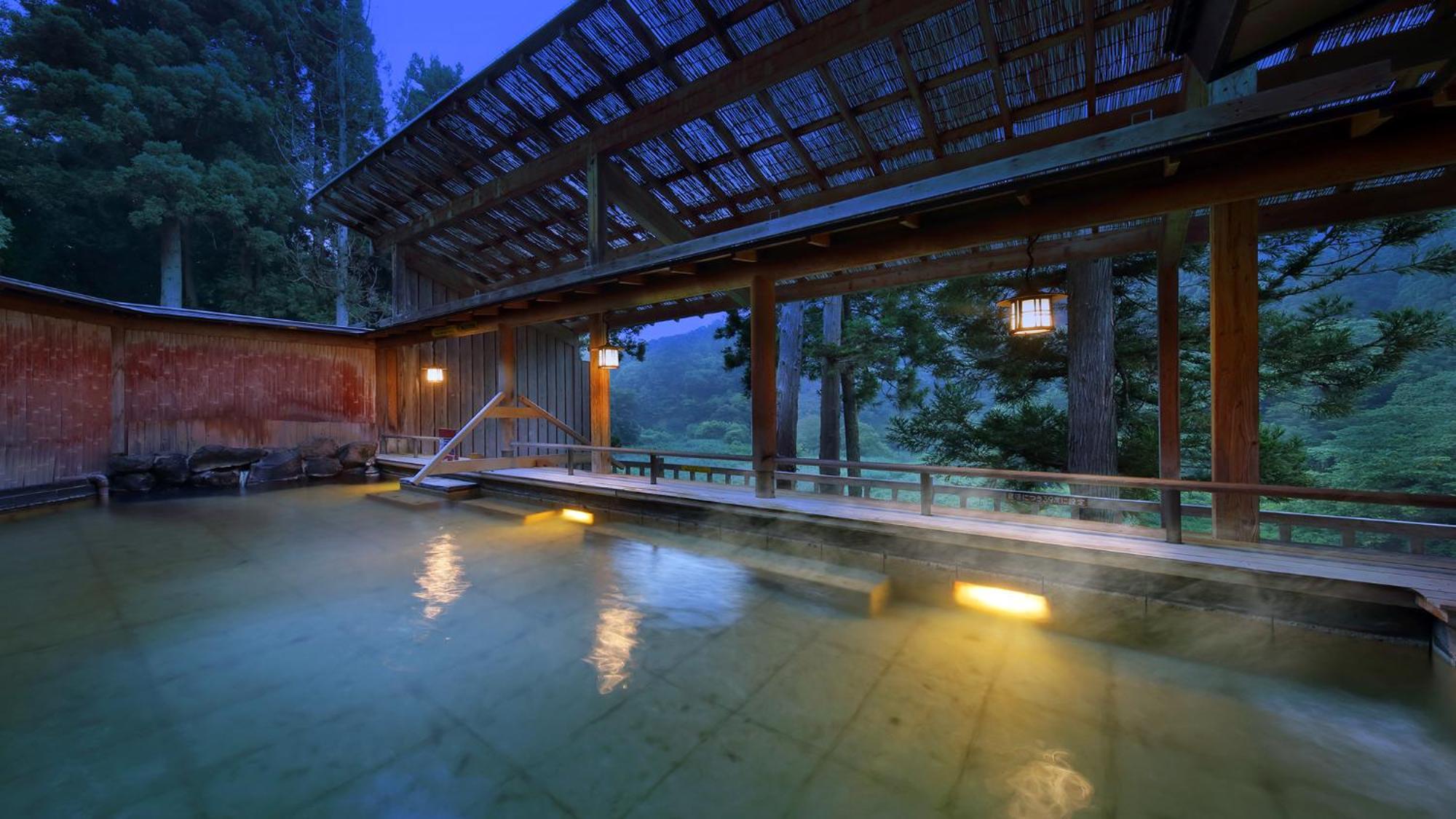 Ginzanso Hotel Obanazawa Bagian luar foto
